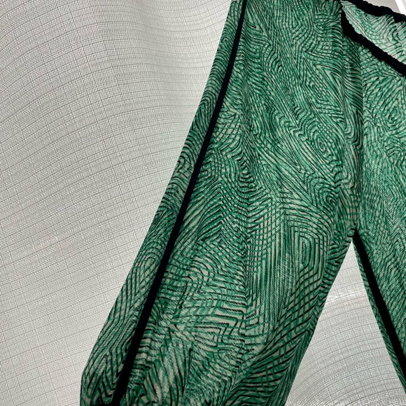 Cynthia Steffe Green and Black Boho Dress nwt - Picture 9 of 16